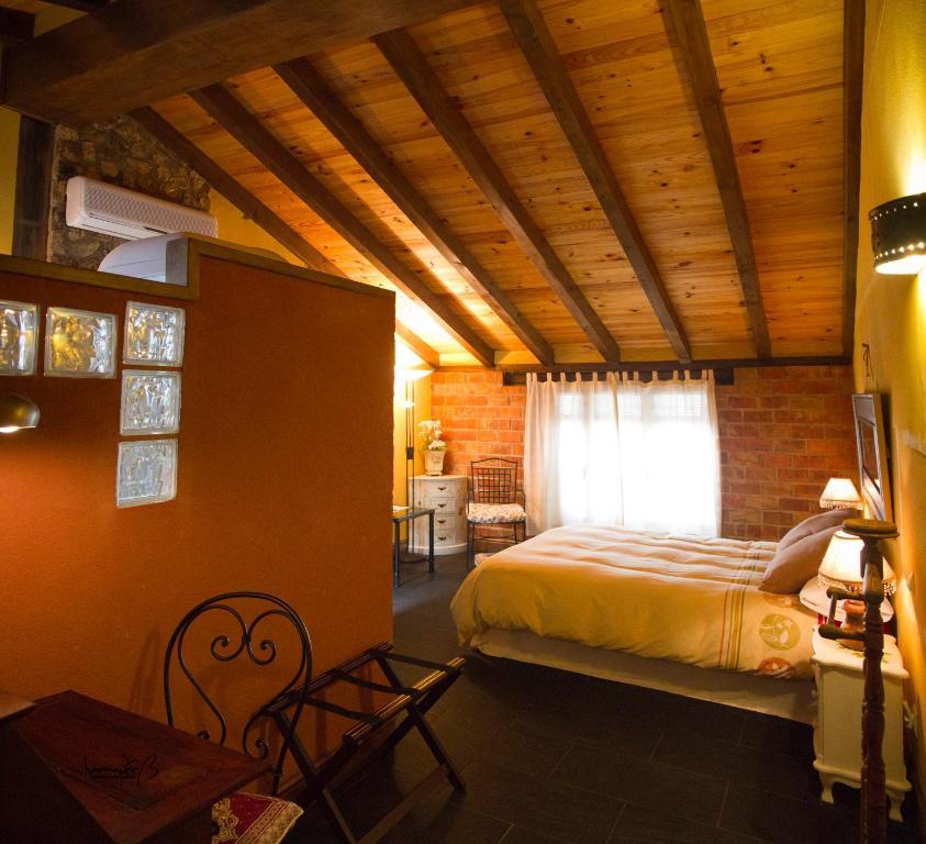 La Casona Del Abuelo Parra Hotell Villanueva De Los Infantes Rum bild