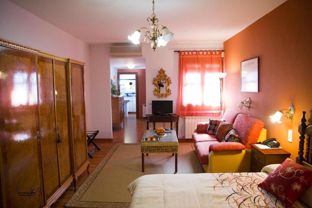 La Casona Del Abuelo Parra Hotell Villanueva De Los Infantes Rum bild